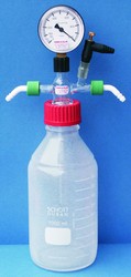 Woulff bottles with vacuum gauge complete